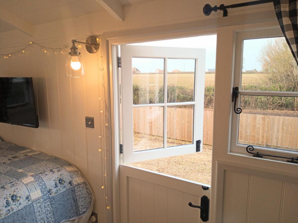 Yew Tree View Luxury Shepherd'S Hut Sturminster Newton Esterno foto